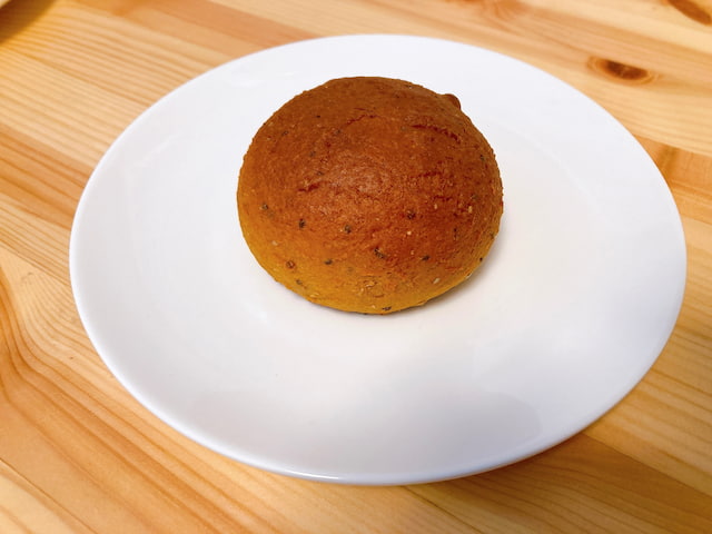 ベースブレッド(カレー味)の見た目